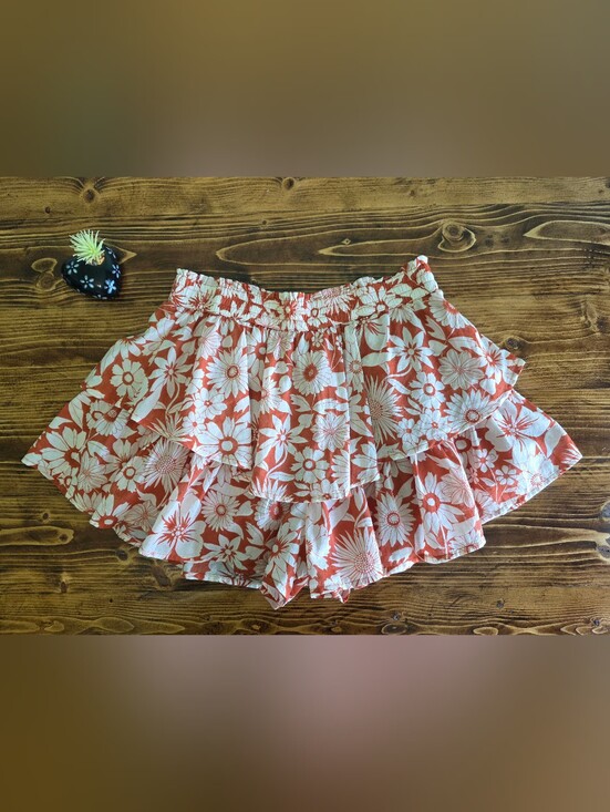 American Eagle Outfitters Dresses & Skirts - American Eagle NWT Floral Tiered Smocked Mini Skort Medium